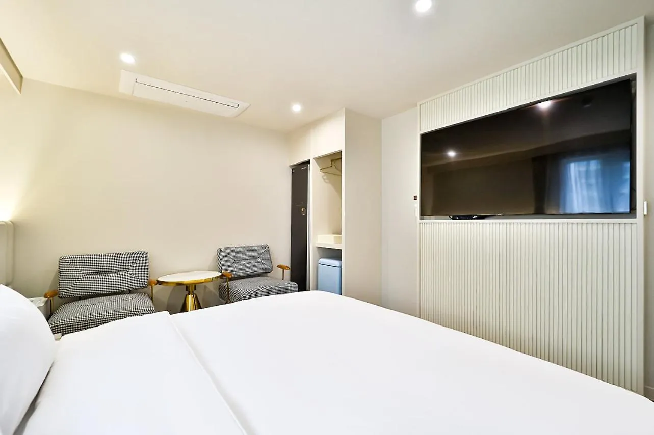 Denbasta Hotel Daeyeon Busan