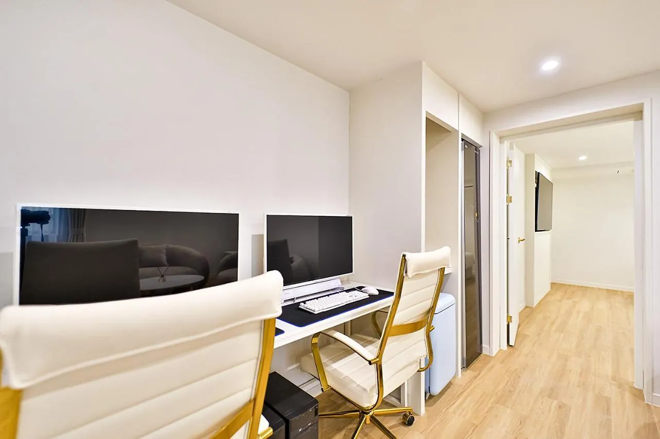 Denbasta Hotel Daeyeon Busan