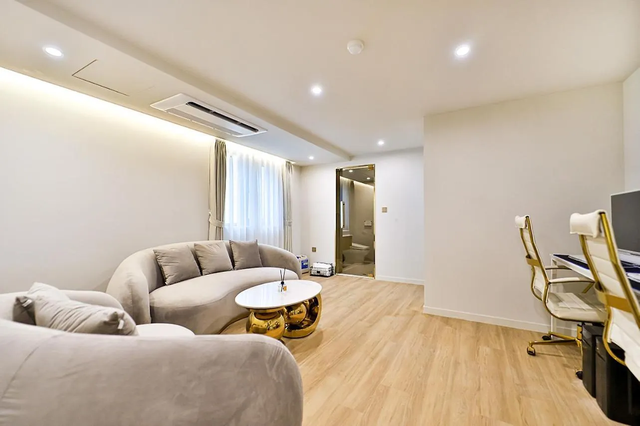 Denbasta Hotel Daeyeon Busan